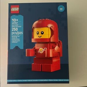 LEGO Up-Scaled Baby Astronaut Set - Red and Yellow